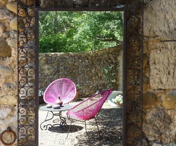 Le Clos Des Collines Frühstückspension Saint-Martin-de-Brômes