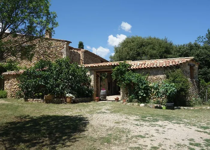 Le Clos Des Collines 3*