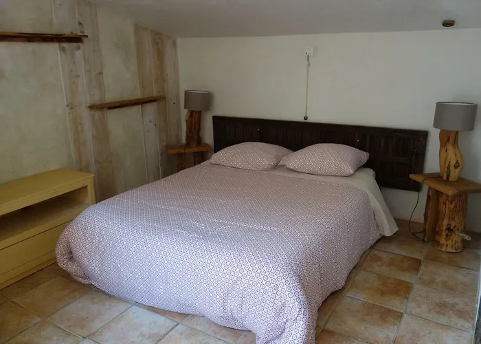 Le Clos Des Collines